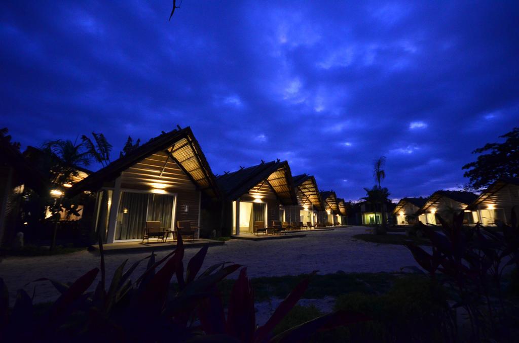 บลู ปาลาวัน บีช คลับ Hotel Puerto Princesa ภายนอก รูปภาพ