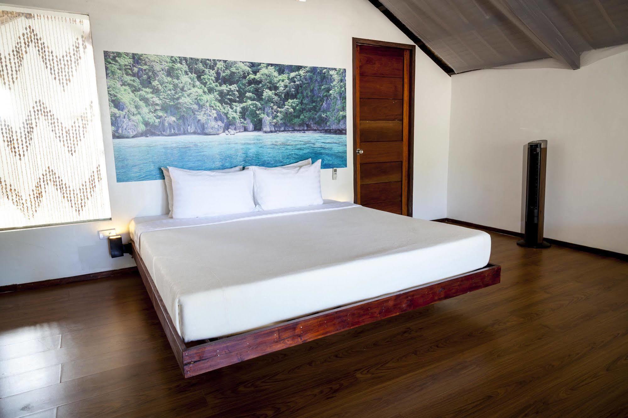 บลู ปาลาวัน บีช คลับ Hotel Puerto Princesa ภายนอก รูปภาพ